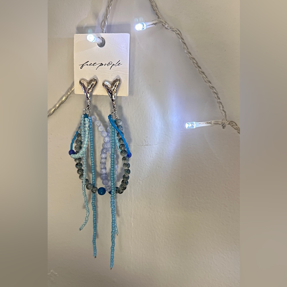 Free People Reese Elegant Blue Beaded Dangle Earrings NWT - Picture 5 of 5